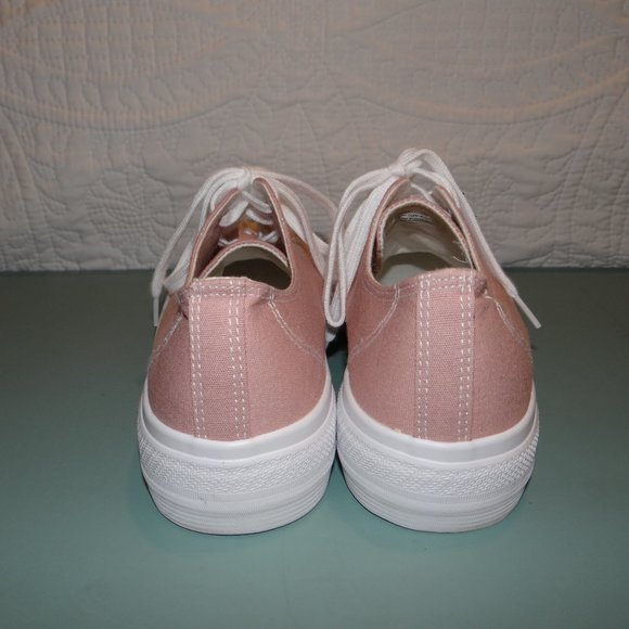 No Boundaries size 9 - Picture 4 of 7